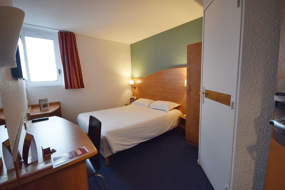 Brit Hotel Caen Herouville Exterior photo